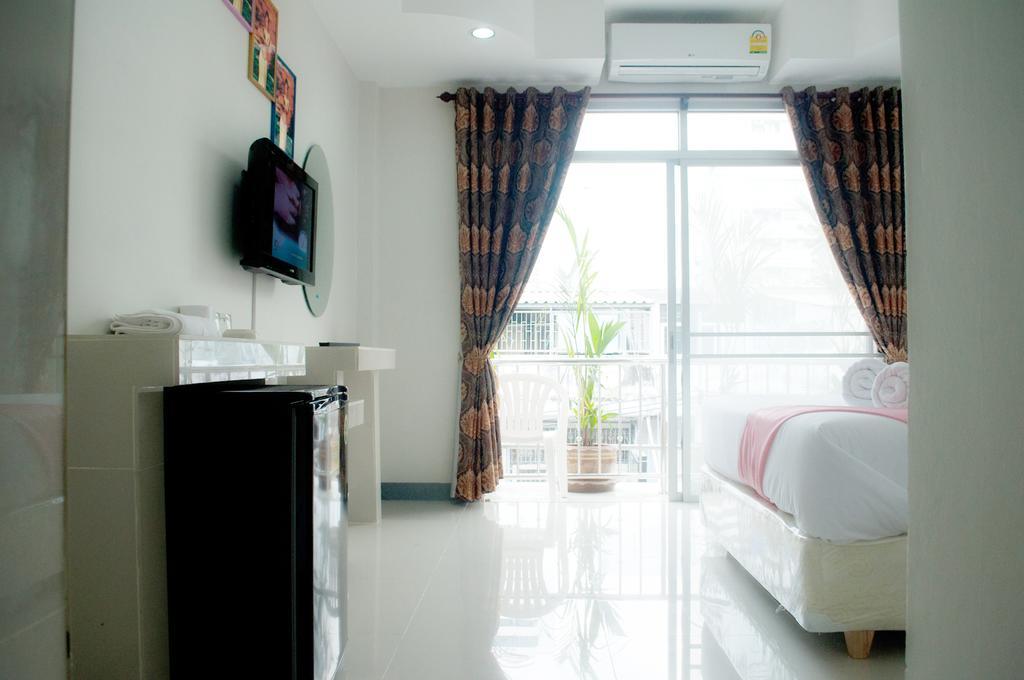 Sabai Sabai House Pattaya Quarto foto